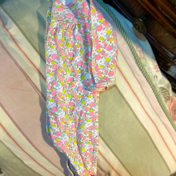 Baby Girl Clothes Bundle 6-9 Months - Picture 4 of 16